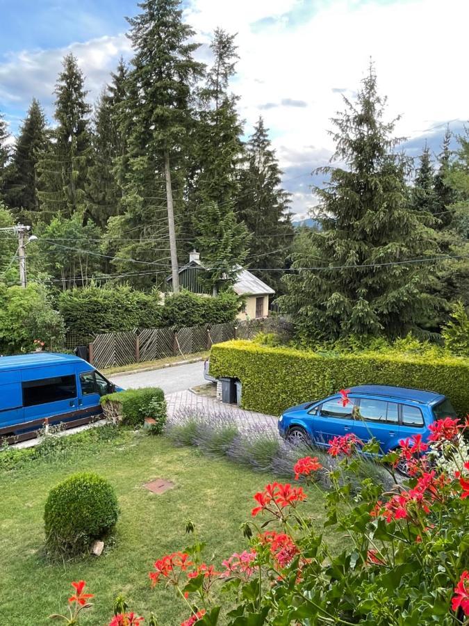 Strane Apartment